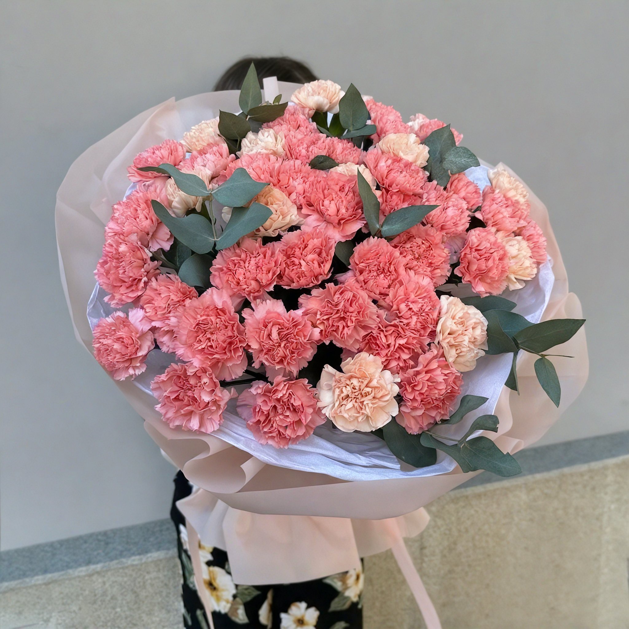 Carnations and eucalyptus - Image 2
